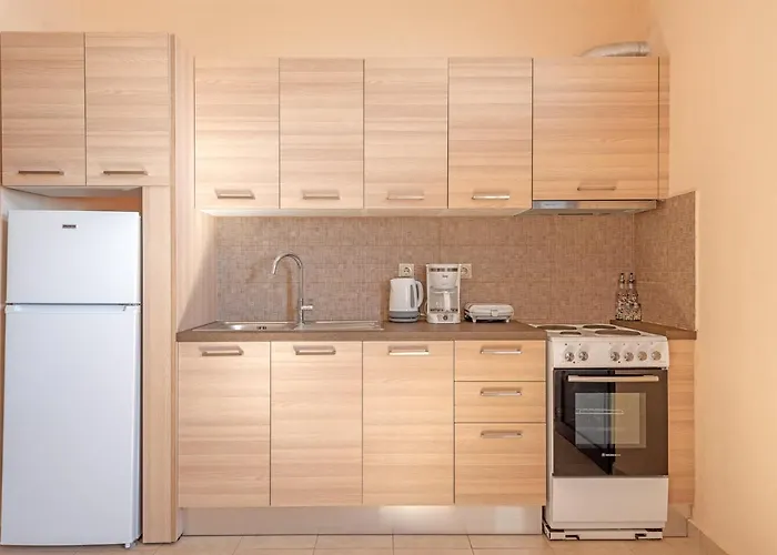 מלון דירות Akrogiali