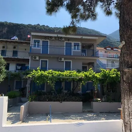 Akrogiali Apartahotel